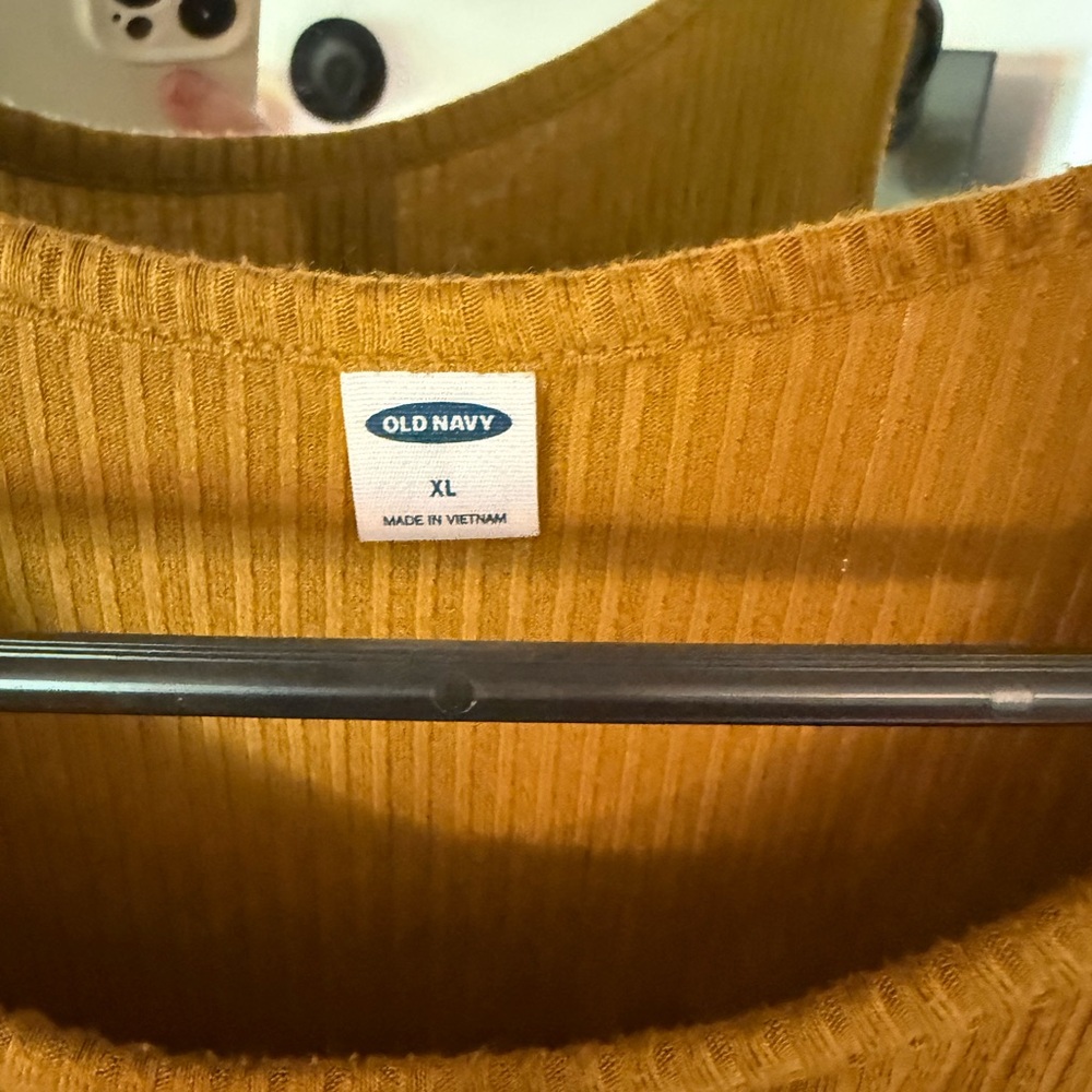 Old Navy Mustard Ribbed Top - Picture 3 of 4